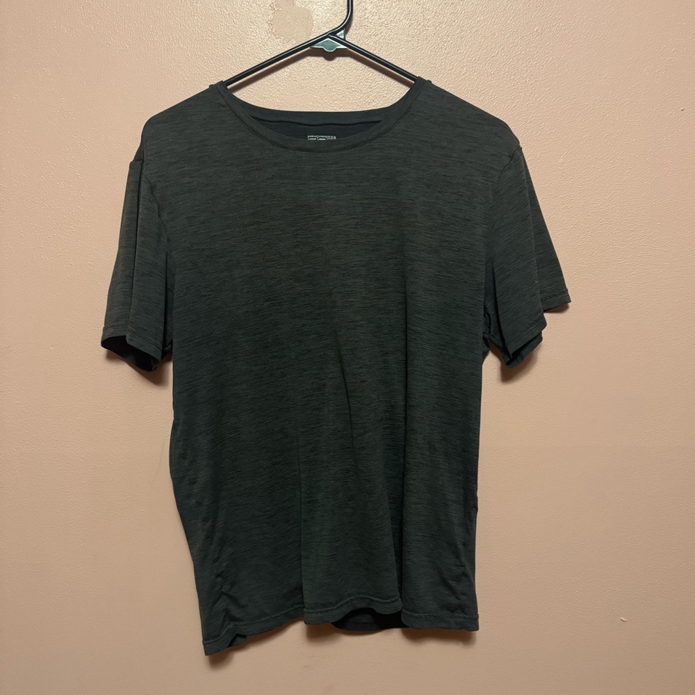 32 Degrees Dark Gray Short Sleeve Tee